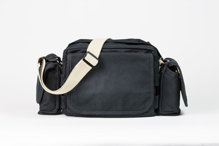 Domke Crosstown Courier Bag Black/Sand