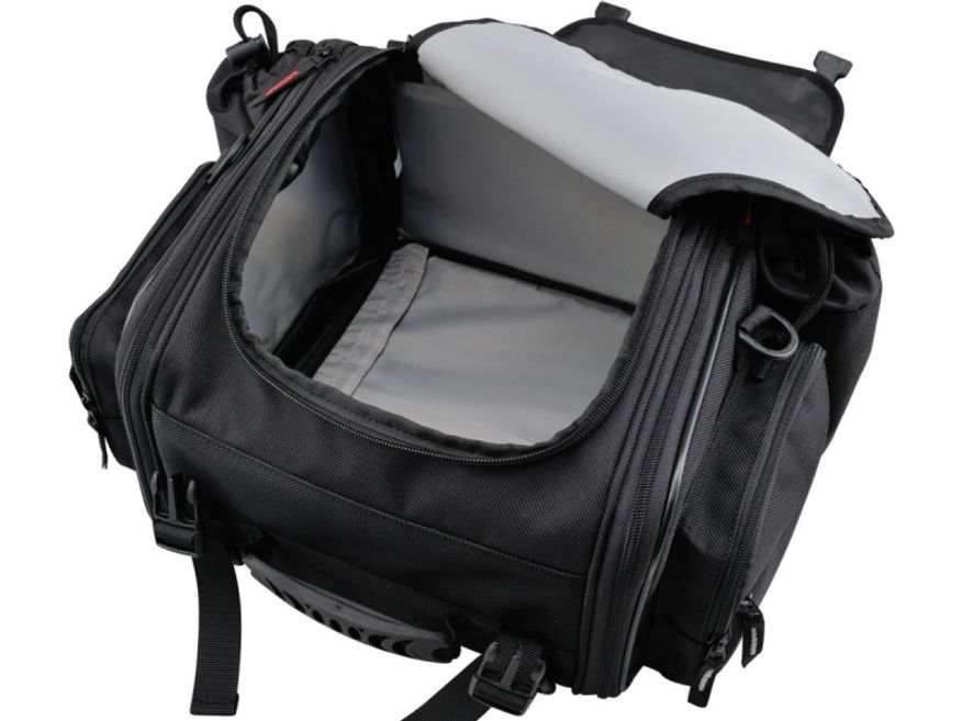  20-26L Expandable Seatbags variable volume of 20 - 26 liter Black 