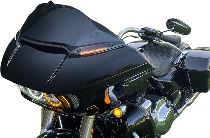 Genesis&reg; 4 Dynamic LED Road Glide&reg; Windshield Trim