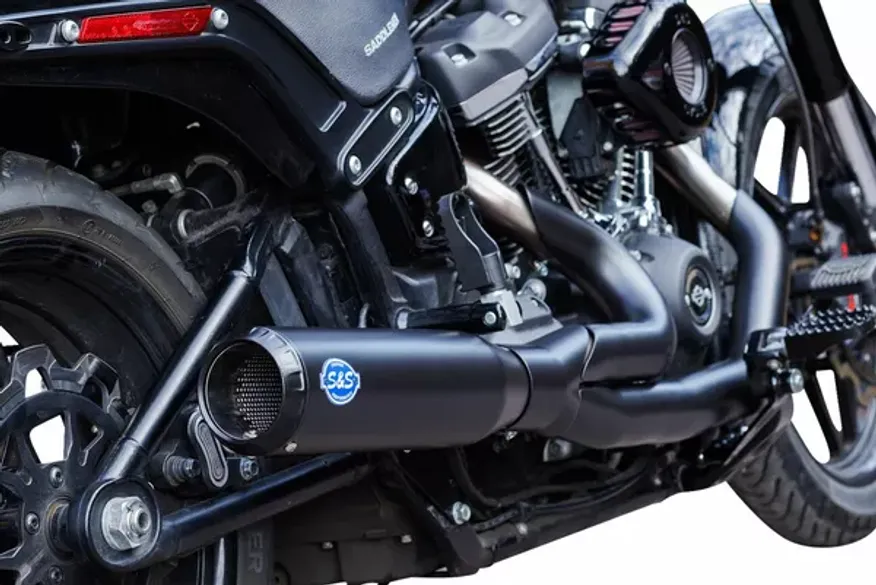 Helsystem i rostfritt från S&S till Harley-Davidson | CustomButiken.com