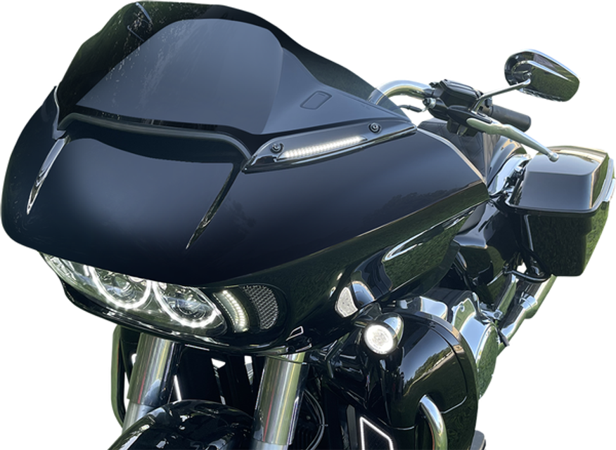 Genesis&reg; 4 Dynamic LED Road Glide&reg; Windshield Trim