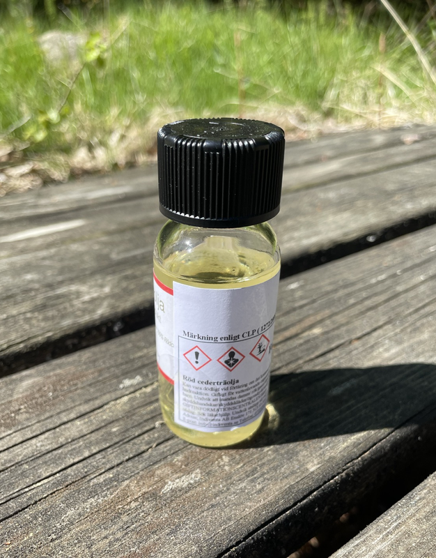 R&ouml;dcederolja 75 Ml